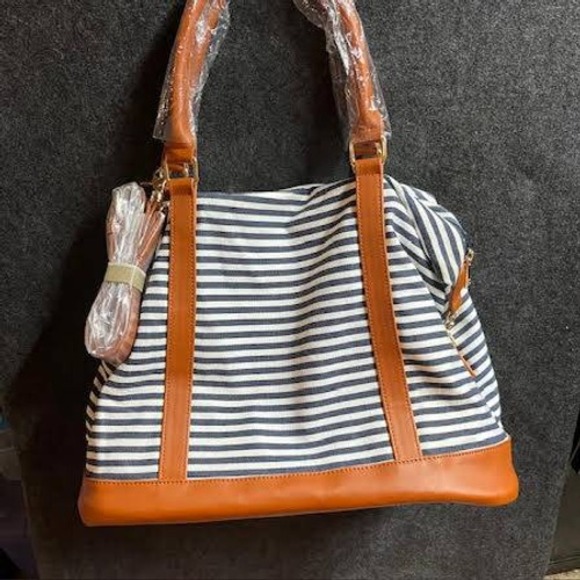 Striped Canvas Weekender Tote Bag Purse Satchel Shoulder Strap Faux Leather Trim - Picture 1 of 2
